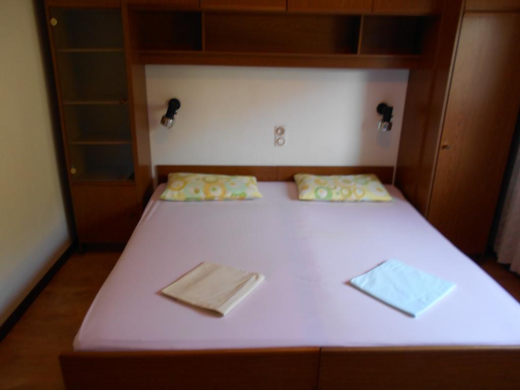 Apartments u Kapetana Punat Ruang foto
