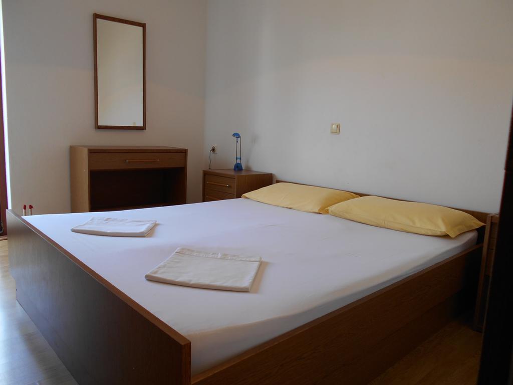 Apartments u Kapetana Punat Ruang foto