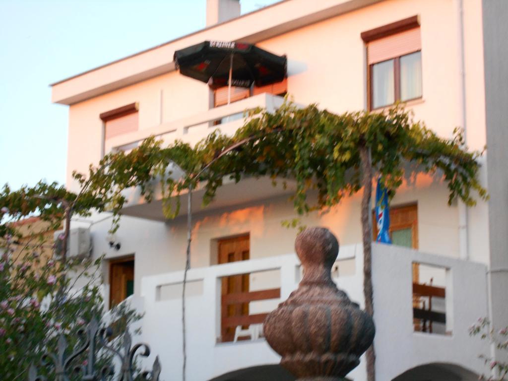 Apartments u Kapetana Punat Bagian luar foto