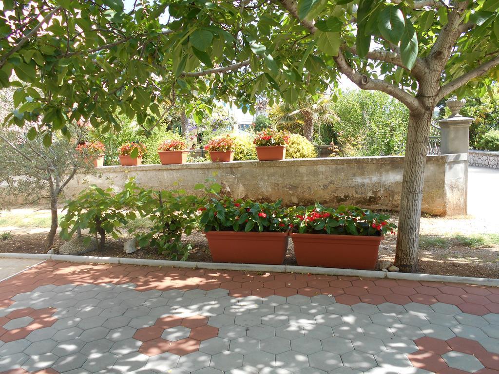 Apartments u Kapetana Punat Bagian luar foto